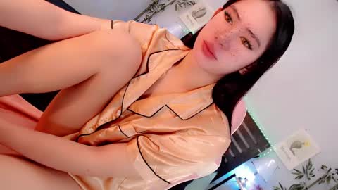 Snapshot of playfulcock69_kate chatting on 03-10-25, 01:34 kate online show from 03-10-25, 01:34