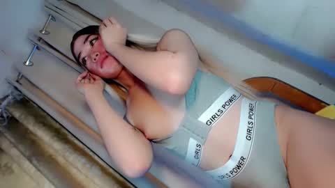 Snapshot of playfulcock69_kate chatting on 09-24-25, 02:26 kate online show from 09-24-25, 02:26