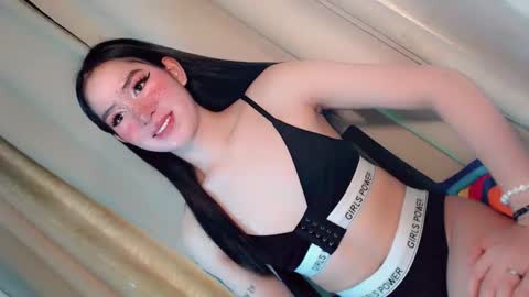 Snapshot of playfulcock69_kate chatting on 11-09-25, 01:26 kate online show from 11-09-25, 01:26