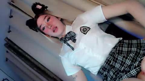 Snapshot of playfulcock69_kate chatting on 11-09-25, 02:37 kate online show from 11-09-25, 02:37