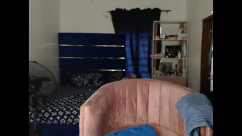 Playfuldollx online show from 12-17-25, 07:25