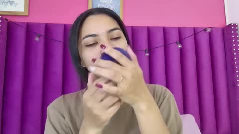 Snapshot of playfuljust_18 chatting on 03-24-26, 12:32 SAMARA online show from 03-24-26, 12:32