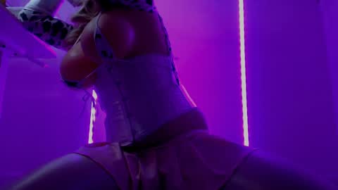 MaidArianna online show from 10-06-25, 07:11