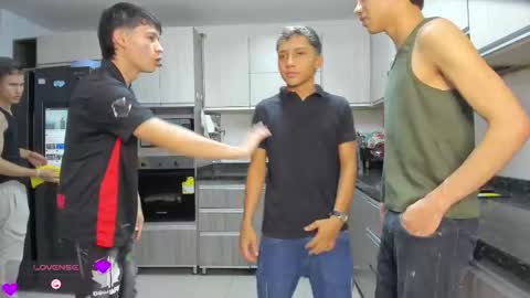   online show from 02-11-26, 11:21