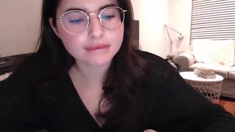 Mary online show from 01-11-25, 09:04