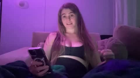 Caity online show from 05-11-26, 12:27