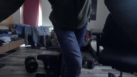 Hello ask me  . Im glad  to see you here in my room. Welcome PVT is open online show from 12-05-25, 10:24