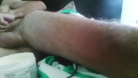 Snapshot of pleaseyou805 chatting on 11-22-25, 08:19 Awesomefun online show from 11-22-25, 08:19