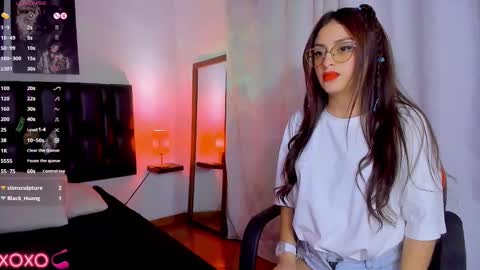 JUAN AND JULI online show from 02-12-25, 09:22