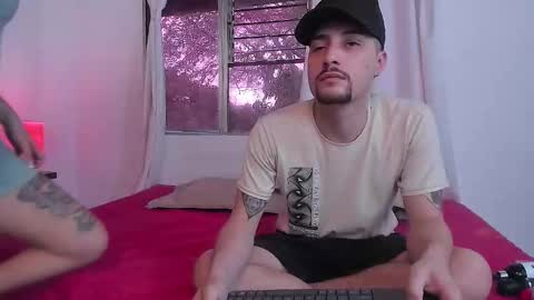 JUAN AND JULI online show from 02-22-25, 08:53