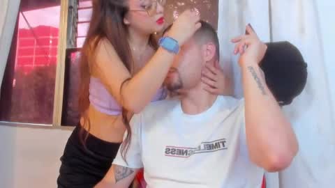 JUAN AND JULI online show from 09-11-25, 09:04