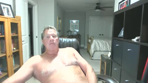 Snapshot of pleeeezeher chatting on 09-22-25, 02:46 pleeeezeher online show from 09-22-25, 02:46