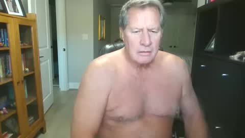 Snapshot of pleeeezeher chatting on 10-23-25, 07:23 pleeeezeher online show from 10-23-25, 07:23