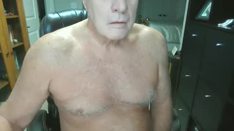 Snapshot of pleeeezeher chatting on 01-12-26, 08:03 pleeeezeher online show from 01-12-26, 08:03