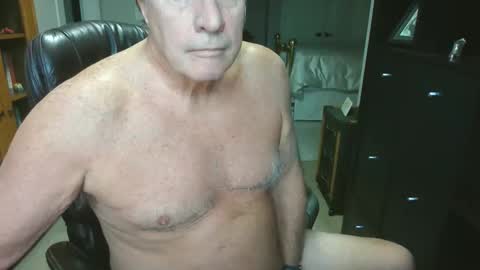 Snapshot of pleeeezeher chatting on 02-23-26, 09:23 pleeeezeher online show from 02-23-26, 09:23