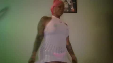 Snapshot of plenttycakez chatting on 07-25-26, 06:27 plenttycakez online show from 07-25-26, 06:27