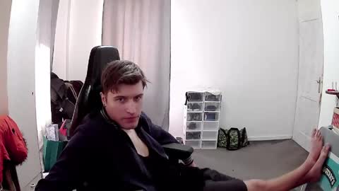 plkrisztian online show from 04-08-26, 01:55