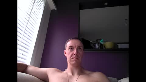 Snapshot of ploki2000 chatting on 12-15-24, 11:01 Kevin online show from 12-15-24, 11:01