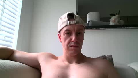 Snapshot of ploki2000 chatting on 09-14-25, 11:31 Kevin online show from 09-14-25, 11:31