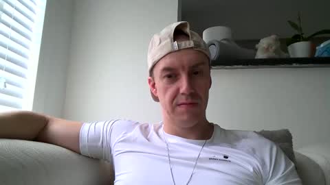 Kevin online show from 10-19-25, 08:48