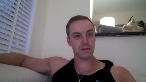 Snapshot of ploki2000 chatting on 12-14-25, 03:50 Kevin online show from 12-14-25, 03:50