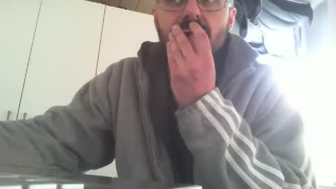 Snapshot of plu07f3520 chatting on 03-21-26, 02:09 plu07f3520 online show from 03-21-26, 02:09