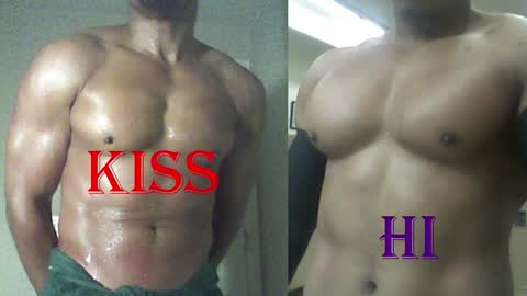 StraightPlush online show from 04-13-26, 10:59