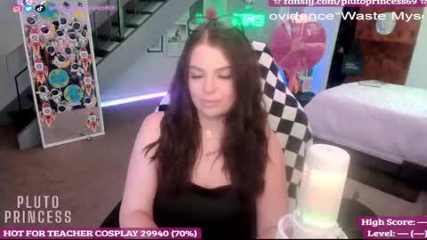 Pluto Princess online show from 09-29-25, 01:00