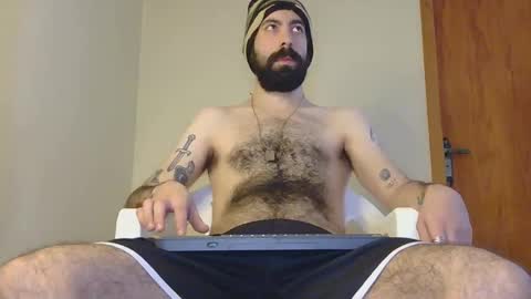 Snapshot of po3t3r0 chatting on 01-22-25, 12:27 juan online show from 01-22-25, 12:27