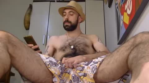 Snapshot of po3t3r0 chatting on 02-13-25, 04:22 juan online show from 02-13-25, 04:22