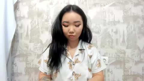 Erica online show from 01-20-25, 03:18