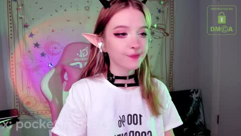 Snapshot of pocketrocket_ chatting on 10-23-25, 10:52 pocketrocket_ online show from 10-23-25, 10:52