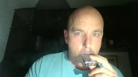 Snapshot of pocoyotop chatting on 12-14-25, 11:53 pocoyotop online show from 12-14-25, 11:53