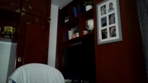 Snapshot of pocoyotop chatting on 06-14-26, 02:24 pocoyotop online show from 06-14-26, 02:24