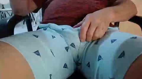 Snapshot of podolatra3 chatting on 09-19-25, 10:10 podolatra3 online show from 09-19-25, 10:10