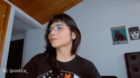 IG ipoetica  online show from 12-30-24, 06:27