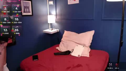 Snapshot of poison__luna chatting on 03-05-25, 04:35 Luna online show from 03-05-25, 04:35