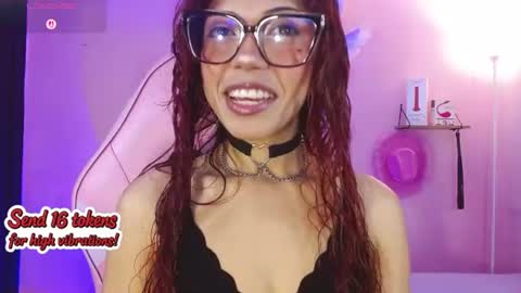 Snapshot of poison_liv chatting on 07-16-26, 01:17 poison_liv online show from 07-16-26, 01:17