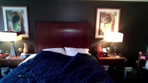 Snapshot of poisonous_venom chatting on 12-18-25, 05:30 Jimmy online show from 12-18-25, 05:30