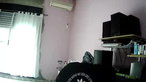 Snapshot of pol22010 chatting on 04-19-26, 06:10 Polako online show from 04-19-26, 06:10