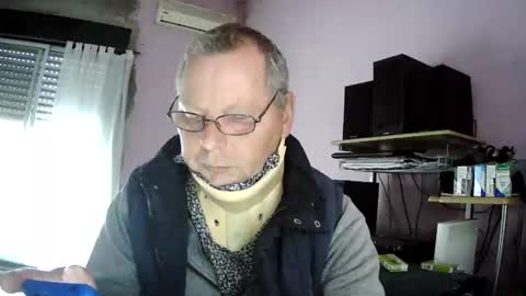 Snapshot of pol22010 chatting on 06-06-26, 06:34 Polako online show from 06-06-26, 06:34