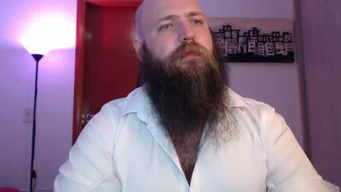 Snapshot of polar_bear91 chatting on 03-12-25, 05:24 Bear online show from 03-12-25, 05:24