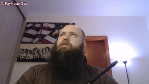 Snapshot of polar_bear91 chatting on 10-12-25, 02:32 Bear online show from 10-12-25, 02:32