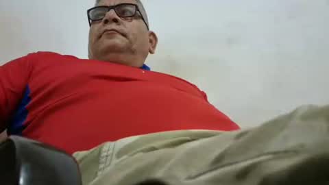 poli online show from 03-11-25, 09:48