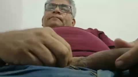 poli online show from 09-30-25, 02:16