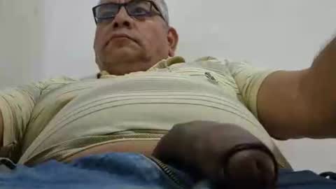 poli online show from 04-16-26, 10:38