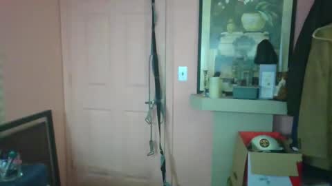 Snapshot of polishrifle3 chatting on 03-31-26, 02:02 jaws online show from 03-31-26, 02:02