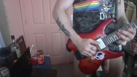 Snapshot of polishrifle3 chatting on 04-11-26, 06:45 jaws online show from 04-11-26, 06:45