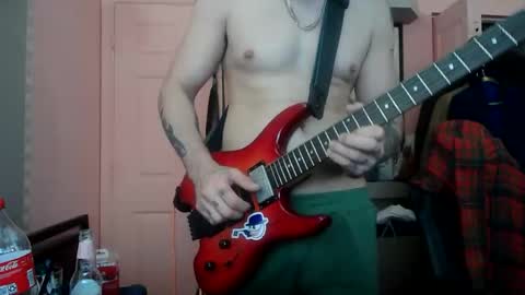 Snapshot of polishrifle3 chatting on 04-16-26, 02:23 jaws online show from 04-16-26, 02:23