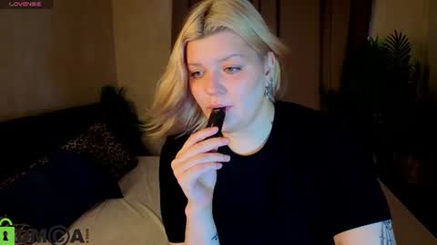 Polly online show from 07-05-26, 12:50